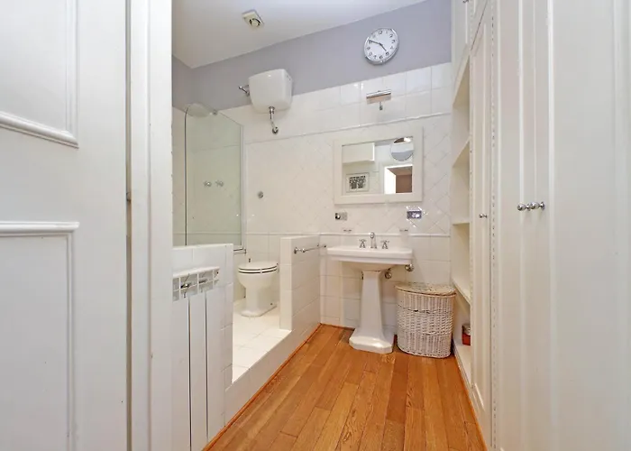 Piscinula - Charming In Trastevere Apartment Rom